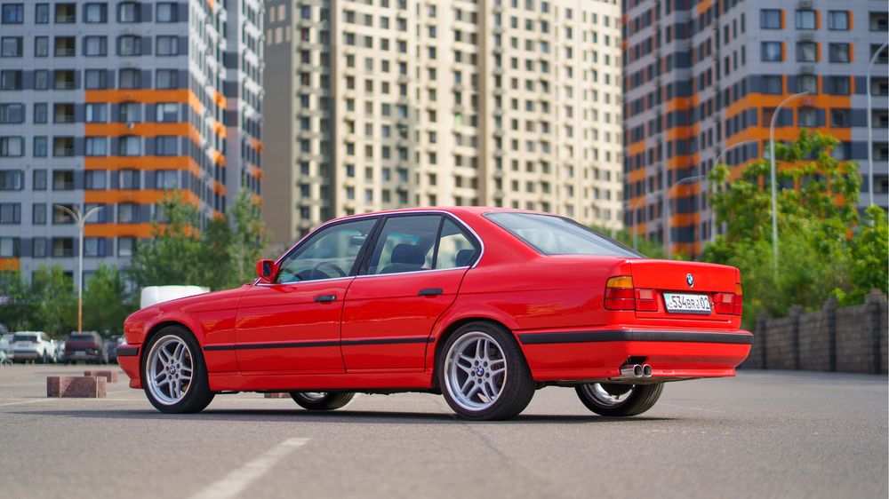 Продам BMW E34 525 МКПП M20B25