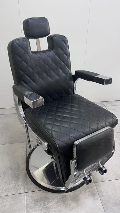 Продам парикмахерское барберское кресло
