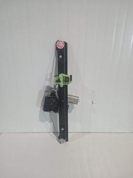 Macara geam stanga spate BMW E90 E91 cu motoras 7075883