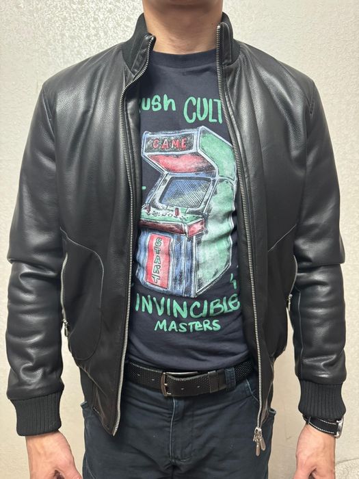 Продам кожанку и пальто