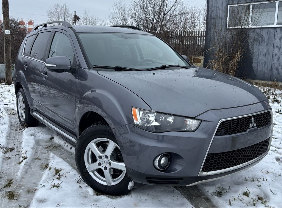 Mitsubishi Outlander 2011 Euro 5 4X4 Blocabil Piele Navi Camera Diesel