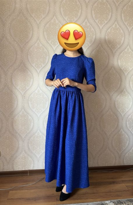 Красивое, вечернее платье.