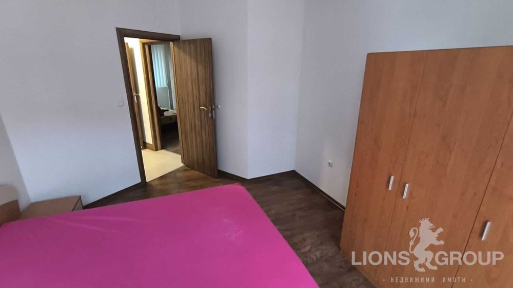 Дава се под наем Четиристаен апартамент в Варна, Погреби - 120 кв.м за 714 € - Снимка #12