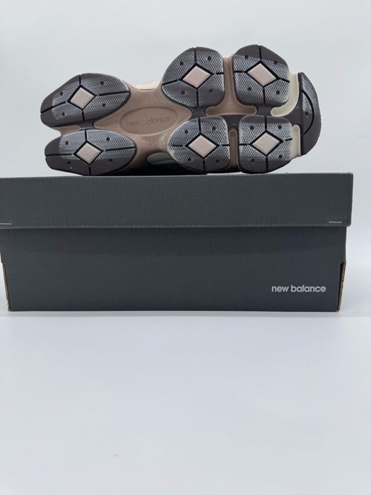 New Balance 9060 Mushroom Brown