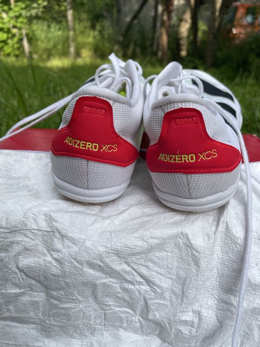 Шпайкове.Обувки за писта / шипове adidas ADIZERO XCS 38 номер