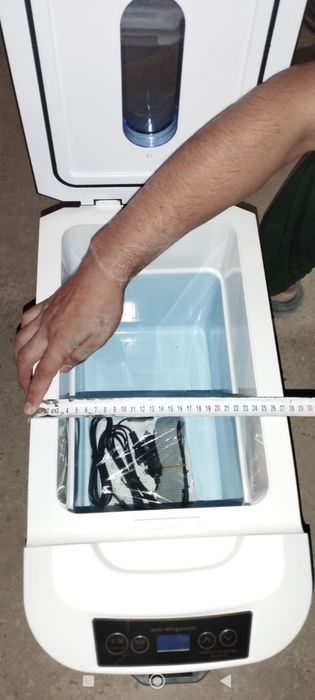 Автохолодильник.Автомобильный холодильник