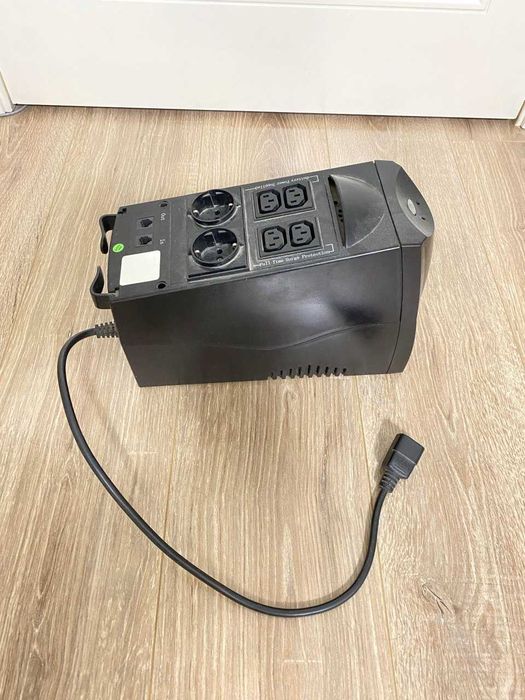 UPS/ ИБП/ УПС/ Источник бесперебойного питания IPPON