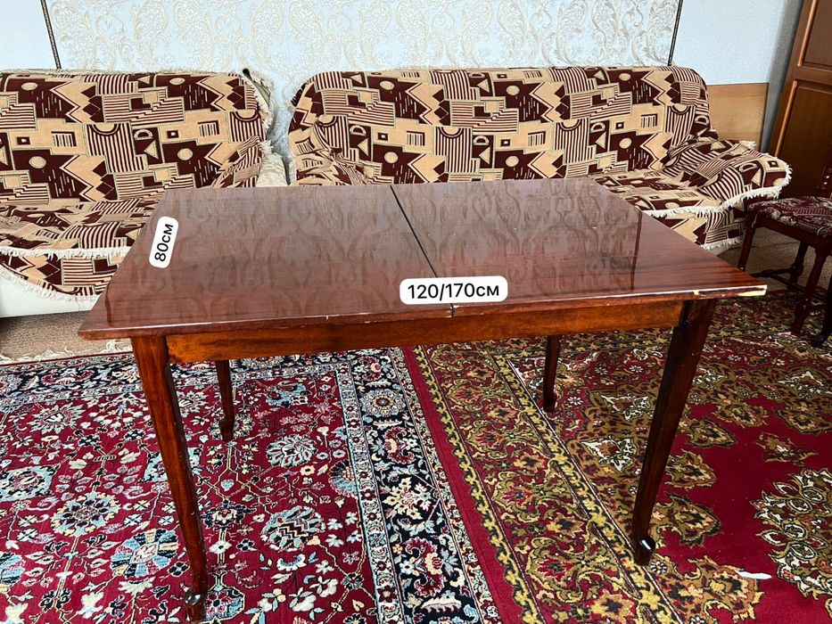 Продается Стол обеденный раздвижной