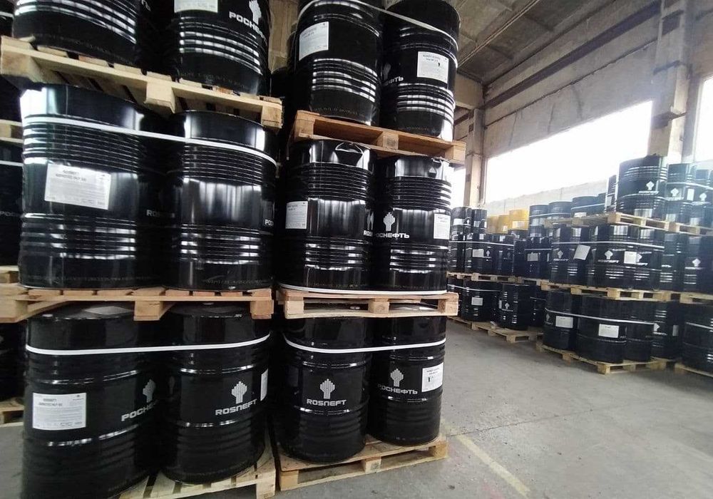 Российское масло Роснефть дизельные моторные масла в ассортименте