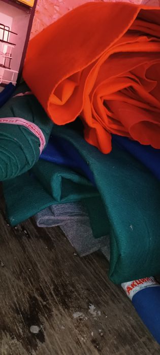 Ковролан разные куски и размеры