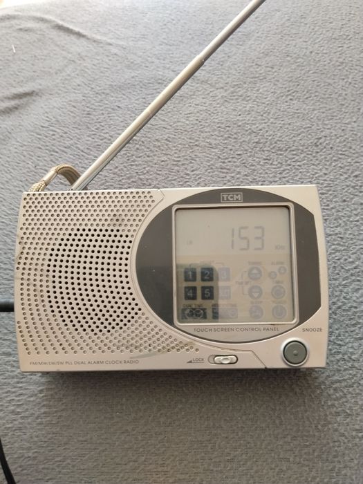 Radio Pll digital TCM  unde LW,MW,SW,FM