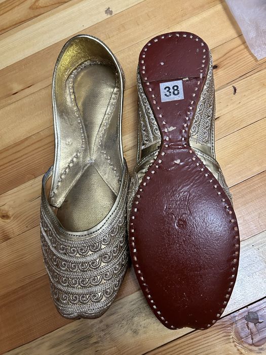 индийская обувь ручной работы ( новые)