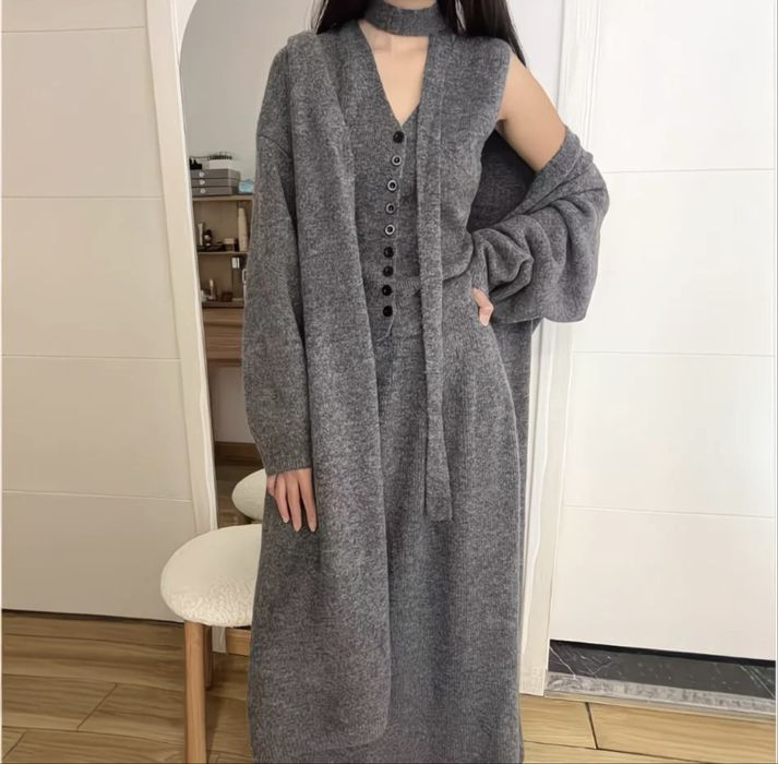 Продам тройку новая