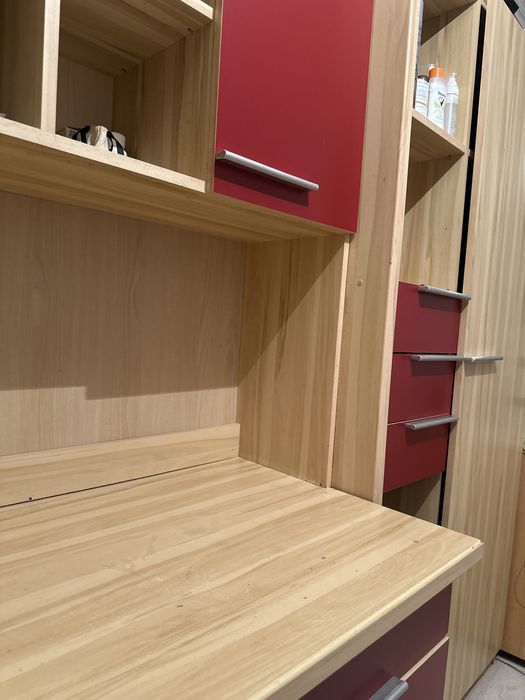 Продается детский шкаф в хорошем состоянии!