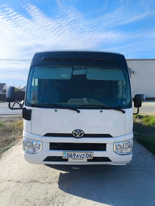 Продается автобус Toyota Coaster