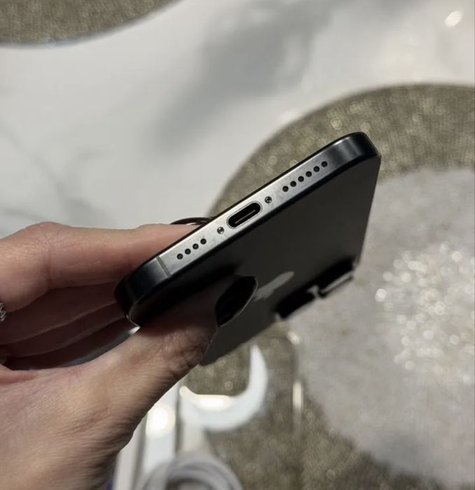 Айфон 16 Pro maх на 512 гб