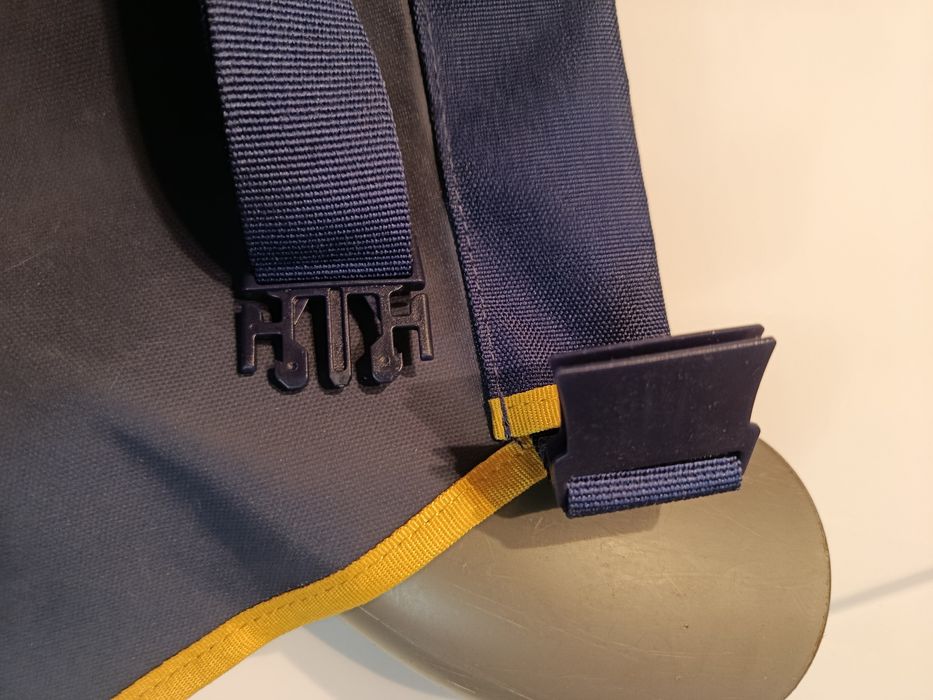 Сумка садовая с инструментами.