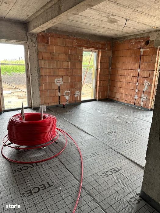 De vanzare Duplex Corusu