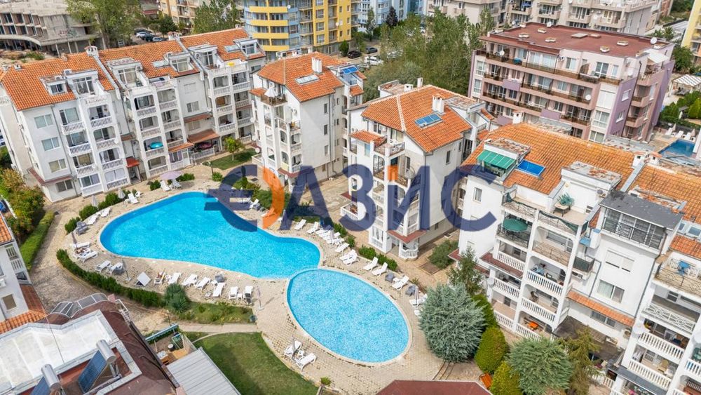Продава се Тристаен апартамент в к.к. Слънчев бряг - 75 кв.м за 660 €/кв.м - Снимка #1