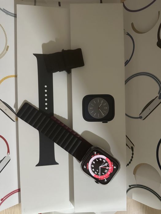 Apple Watch 8, 44mm