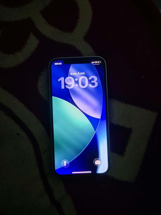 Vând iphone 12 pro intro stare  buna aspect 9/10