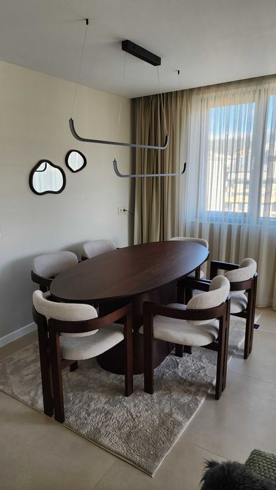 Овална маса и столове - Тъмен орех