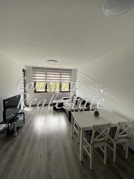 Дава се под наем Двустаен апартамент в Варна, Младост 1 - 60 кв.м за 488.58 € - Снимка #2