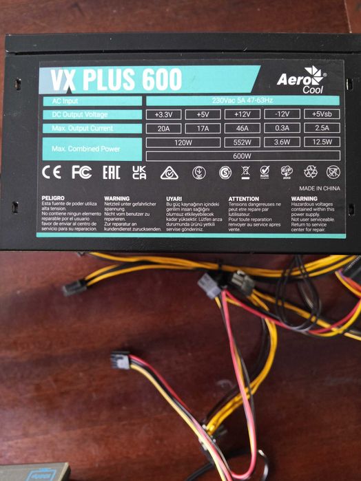 Блок питания Aero cool VX Plus 600