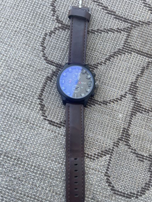 Часы продам мужской