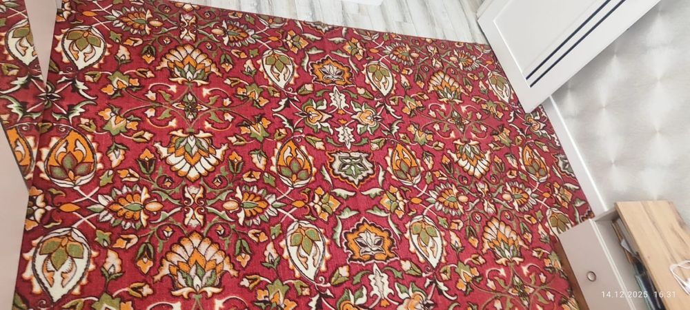 Продам ковры, дорожку