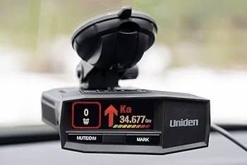 Detector radar Uniden R7 nou