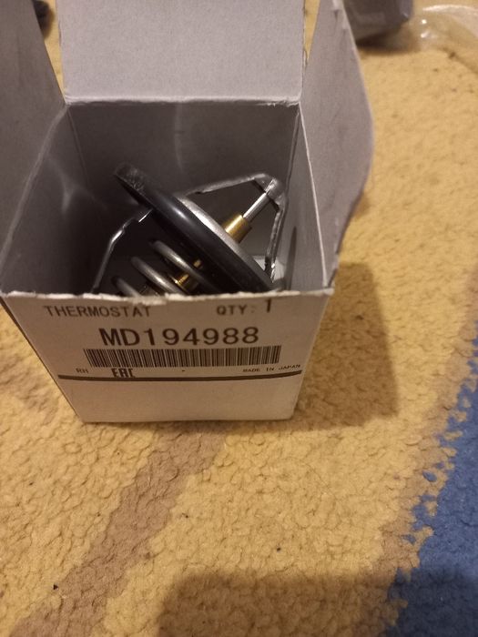 Термостат на митсубиси Диаманд