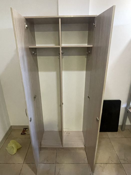 Шкафы в раздевалку