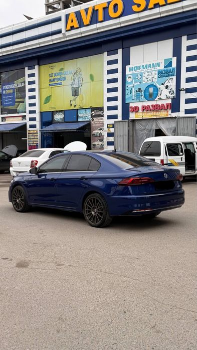 •Volkswagen E-Bora 2019•