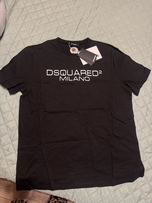 Vand tricou dsquared2 nou