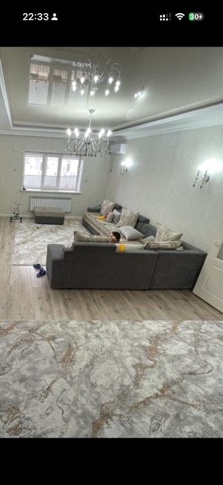 Продается б/у диван трансформер с пуфиком, размер 4*2 м.