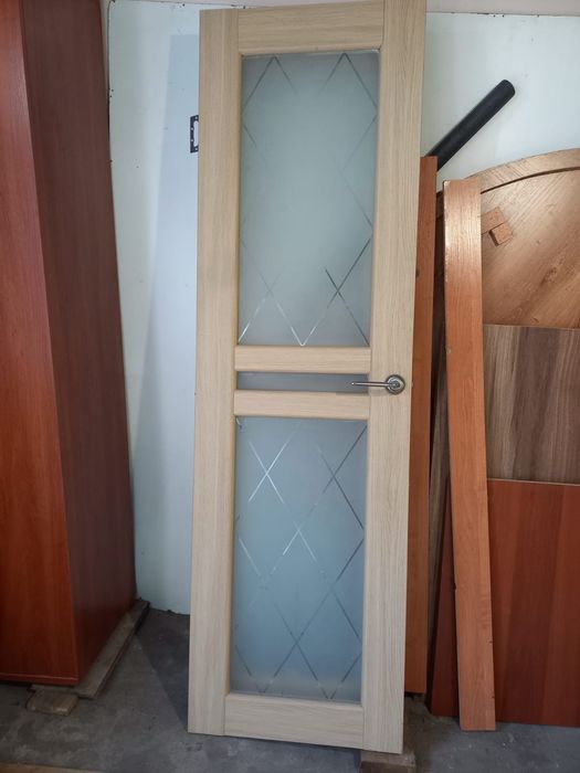 Дверь 60 см, цена 15000