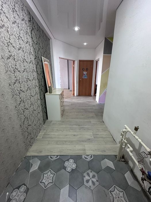 Сдам 2хкомн квартиру на Монкеулы