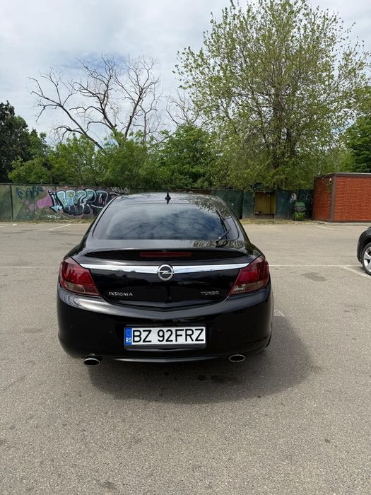 Opel Insignia A 2.0 Turbo benzina