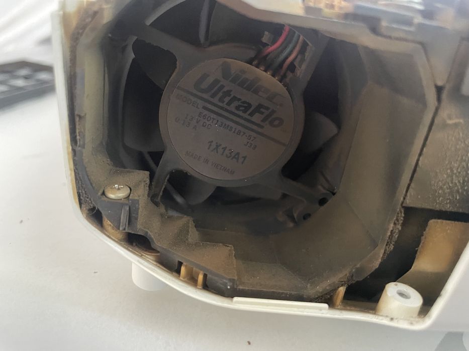 Проектор ремонт, замена ламп, чистка