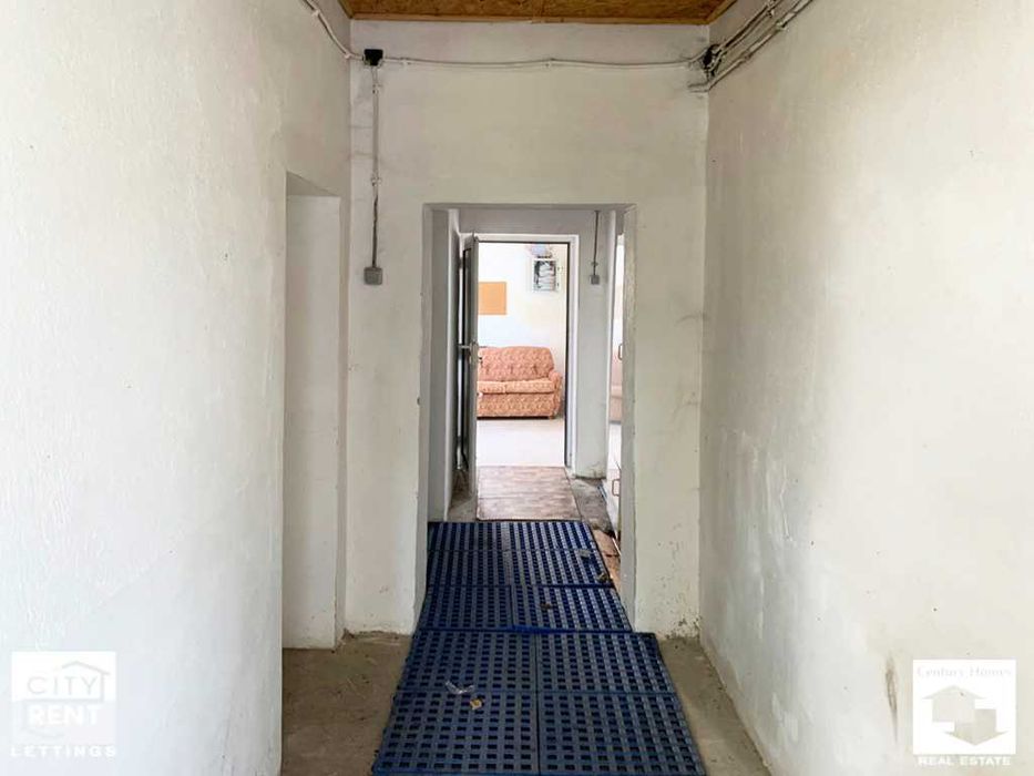 Дава се под наем Склад в с. Първомайци, Област Велико Търново - 200 кв.м за 255 € - Снимка #6