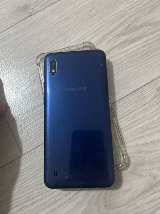 Самсунг а10 32гб