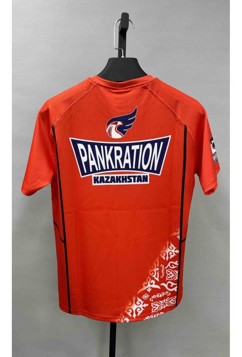 Футболка спортивны