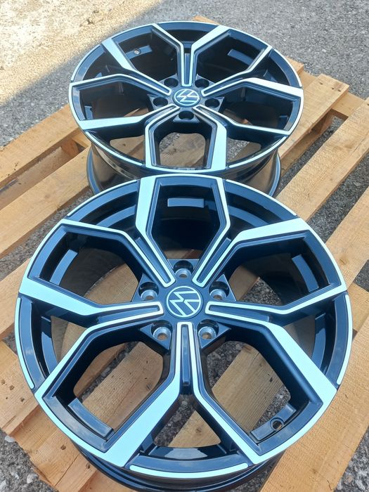 17 5x112 Vw Seat Škoda 7.5j et45 Golf Passat Leon Superb Octavia ЧНови
