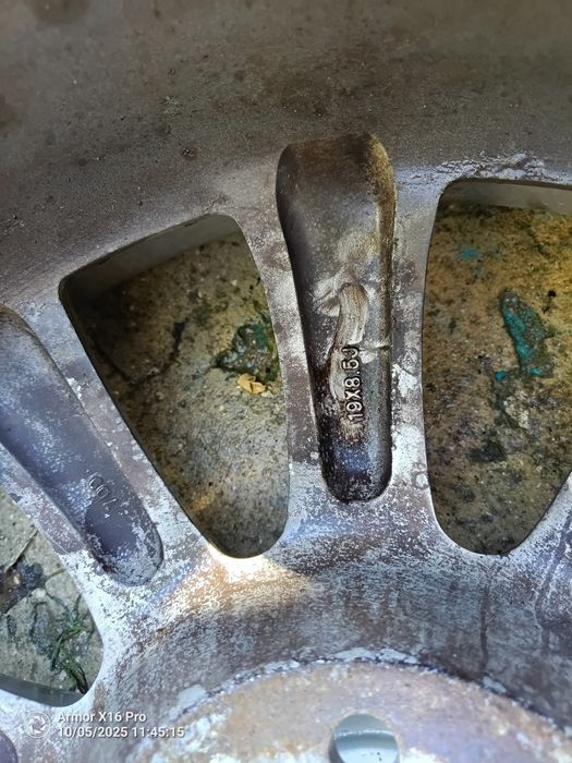 зимни гуми Пирели скорпион 235/55 R19 със Джанти "Ziko" 19 5x114.355/1