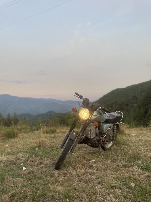 Emz 251 В перфектно състояние!!