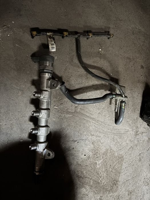 Рейка за дюзи Alfa stelvio