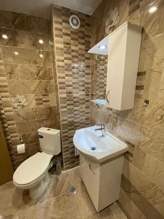 Дава се под наем Тристаен апартамент в Варна, Младост 1 - 100 кв.м за 548.25 € - Снимка #12