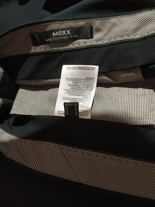 Продам костюмы за все 4500