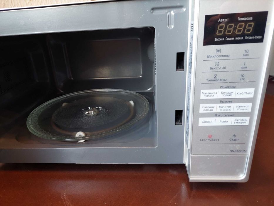Микроволновка PANASONIC бу